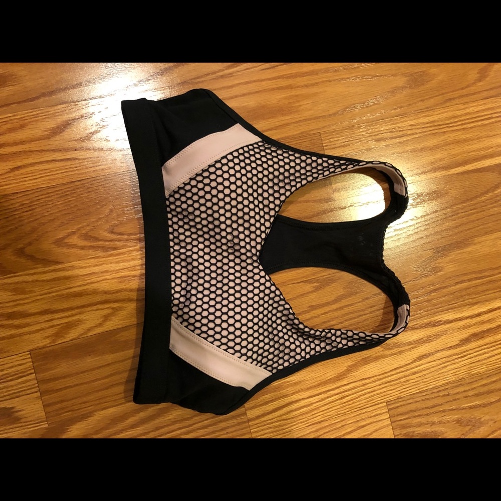 Lorna Jane Sports Bra